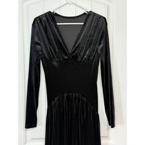 Moody Black Velvet Maxi Dress Long Sleeve Whimsigoth Vampcore Dark Fairy VTG